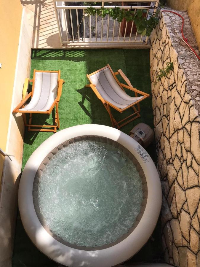 Omis Relaxing Sea Lounge Apartman Marusici  Kültér fotó