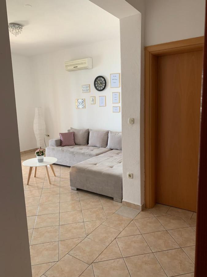 Omis Relaxing Sea Lounge Apartman Marusici  Kültér fotó