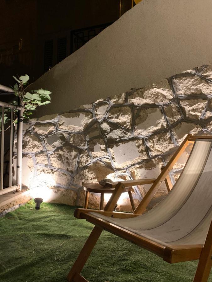 Omis Relaxing Sea Lounge Apartman Marusici  Kültér fotó