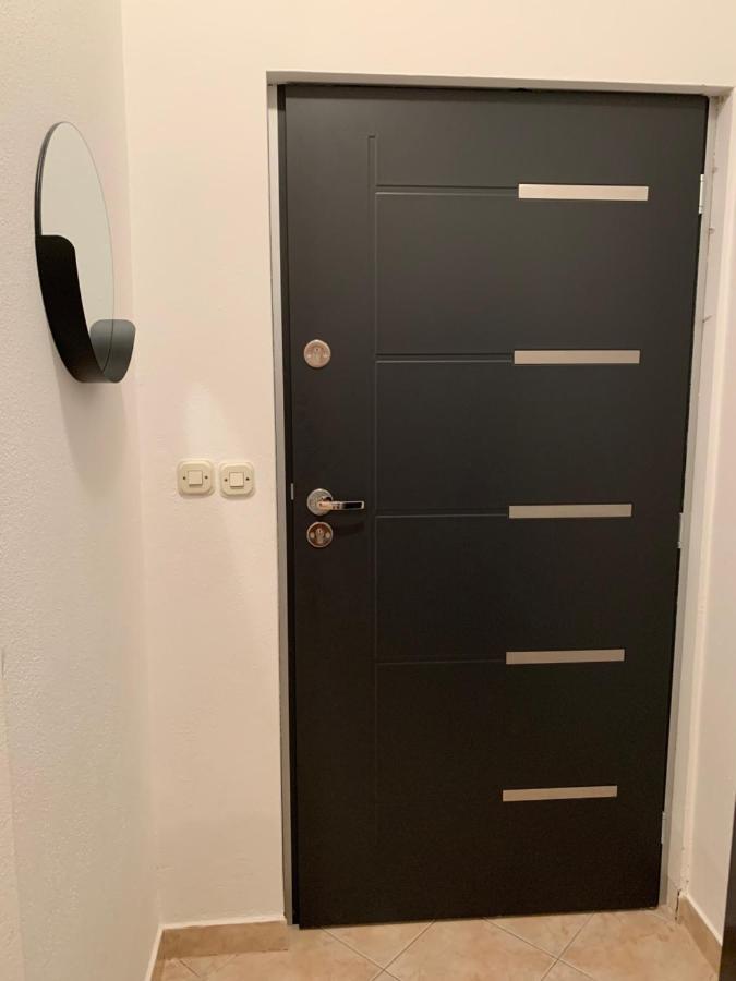 Omis Relaxing Sea Lounge Apartman Marusici  Kültér fotó